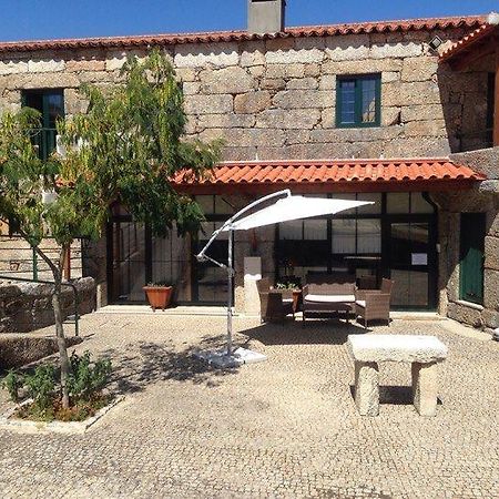 Guesthouse Casa Das Abegoarias Celorico De Basto Exterior foto